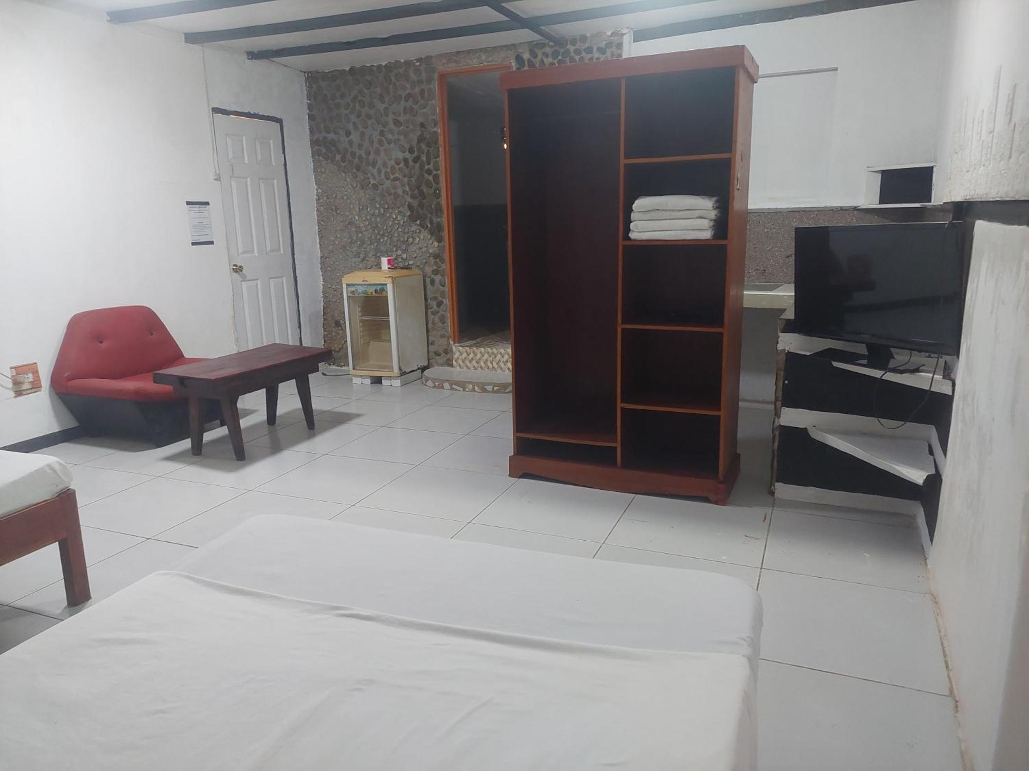Larmar Bed And Breakfast Puerto Princesa Εξωτερικό φωτογραφία