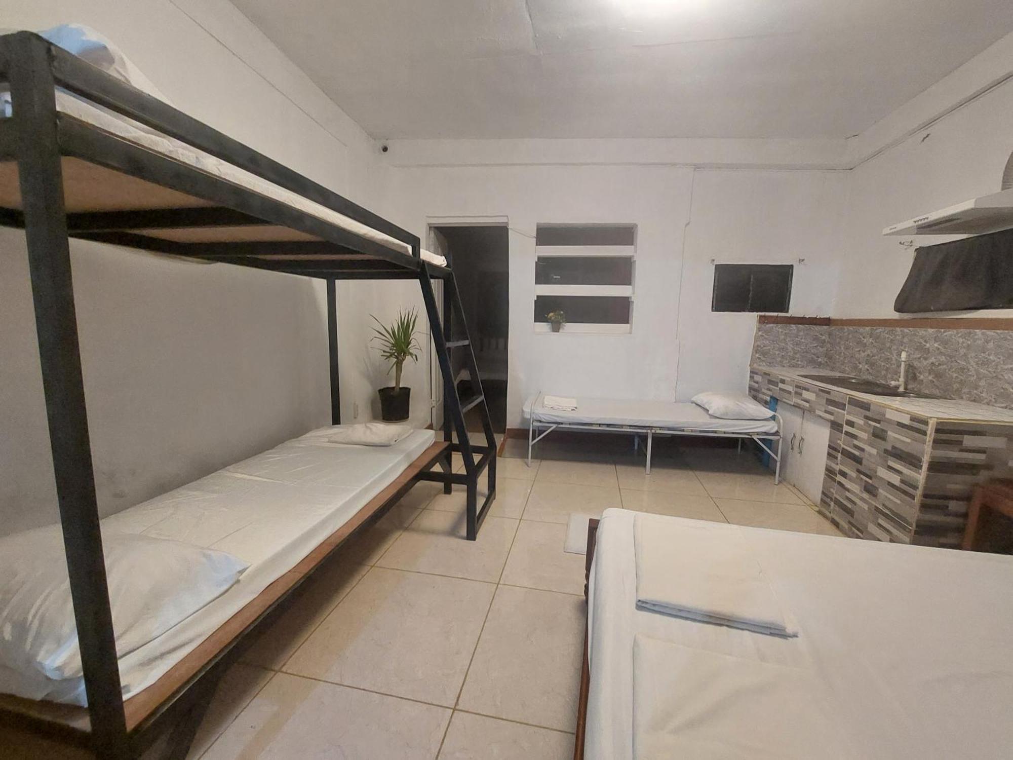 Larmar Bed And Breakfast Puerto Princesa Εξωτερικό φωτογραφία