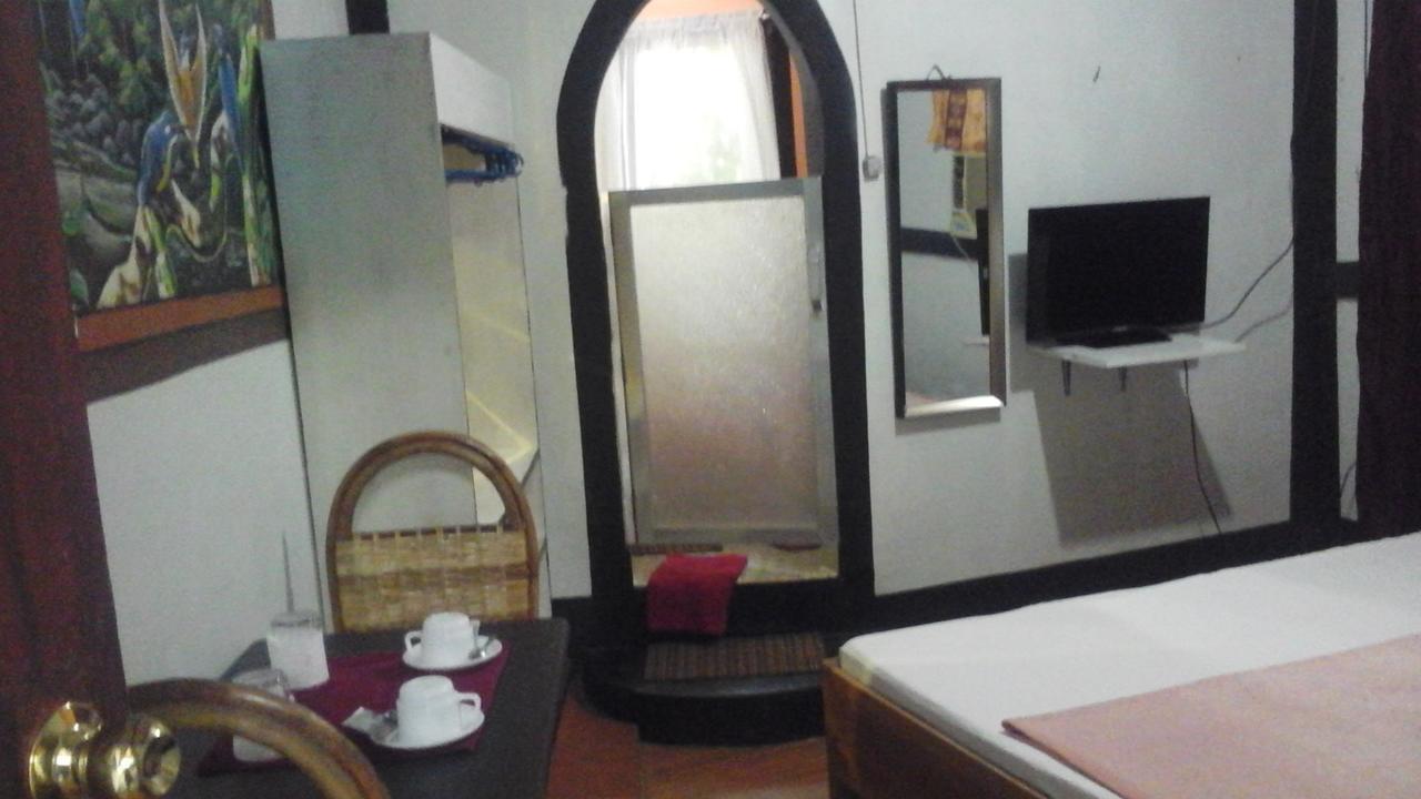 Larmar Bed And Breakfast Puerto Princesa Εξωτερικό φωτογραφία