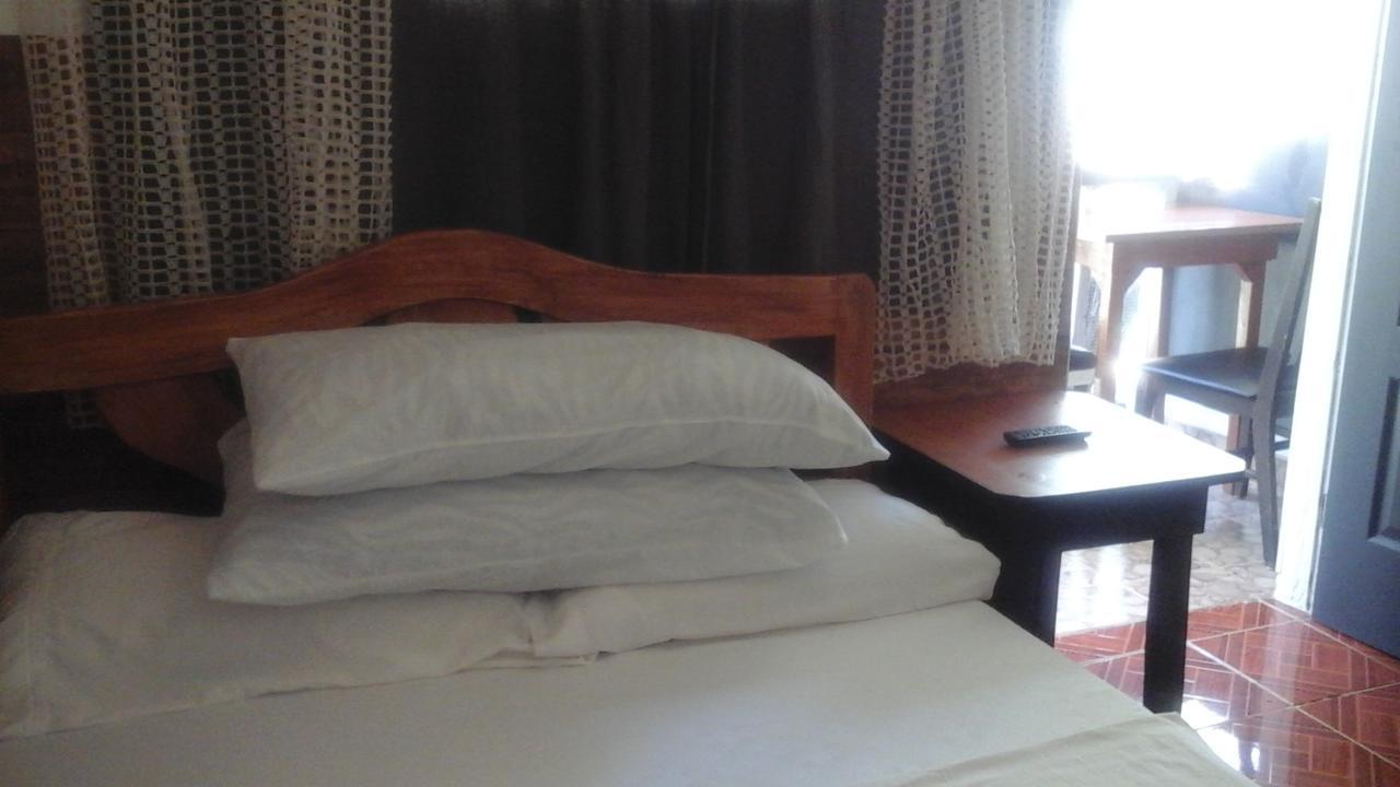 Larmar Bed And Breakfast Puerto Princesa Εξωτερικό φωτογραφία